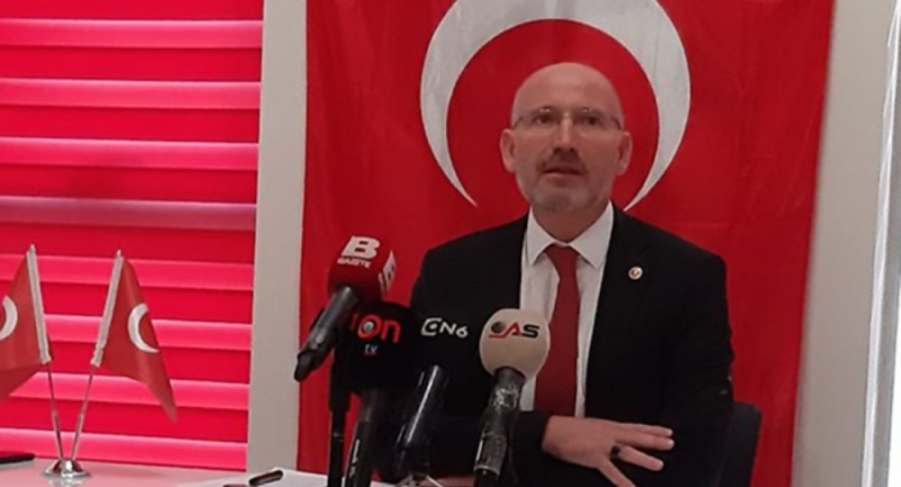 AK Parti Bursa Eski Milletvekili Öztürk: Partimden istifa ediyorum